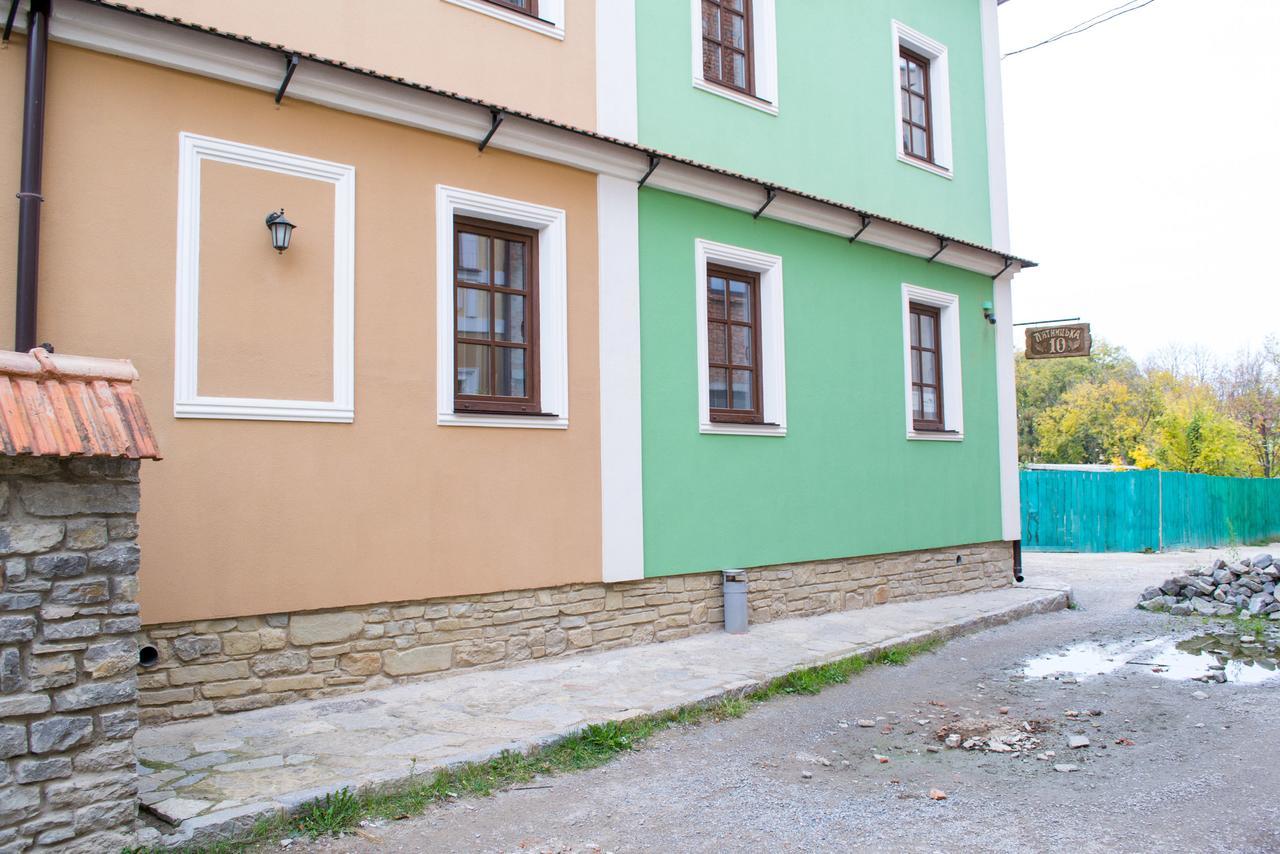 Home Hotel Kamjanez-Podilskyj Exterior foto